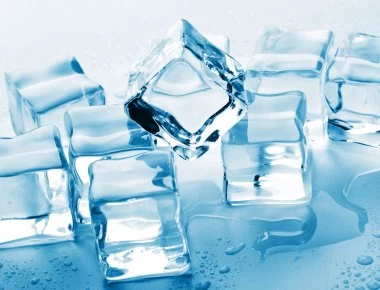 Κίνδυνος από τα παγάκια που φτιάχνει το ψυγείο- Τι πρέπει να ξέρετε